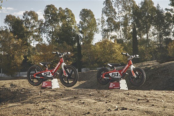 Nuovo look per le balance bike GASGAS Replica